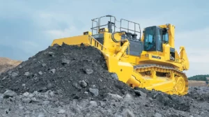 10. Komatsu-D575A