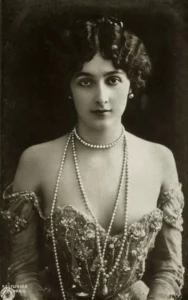 Лина Кавальери